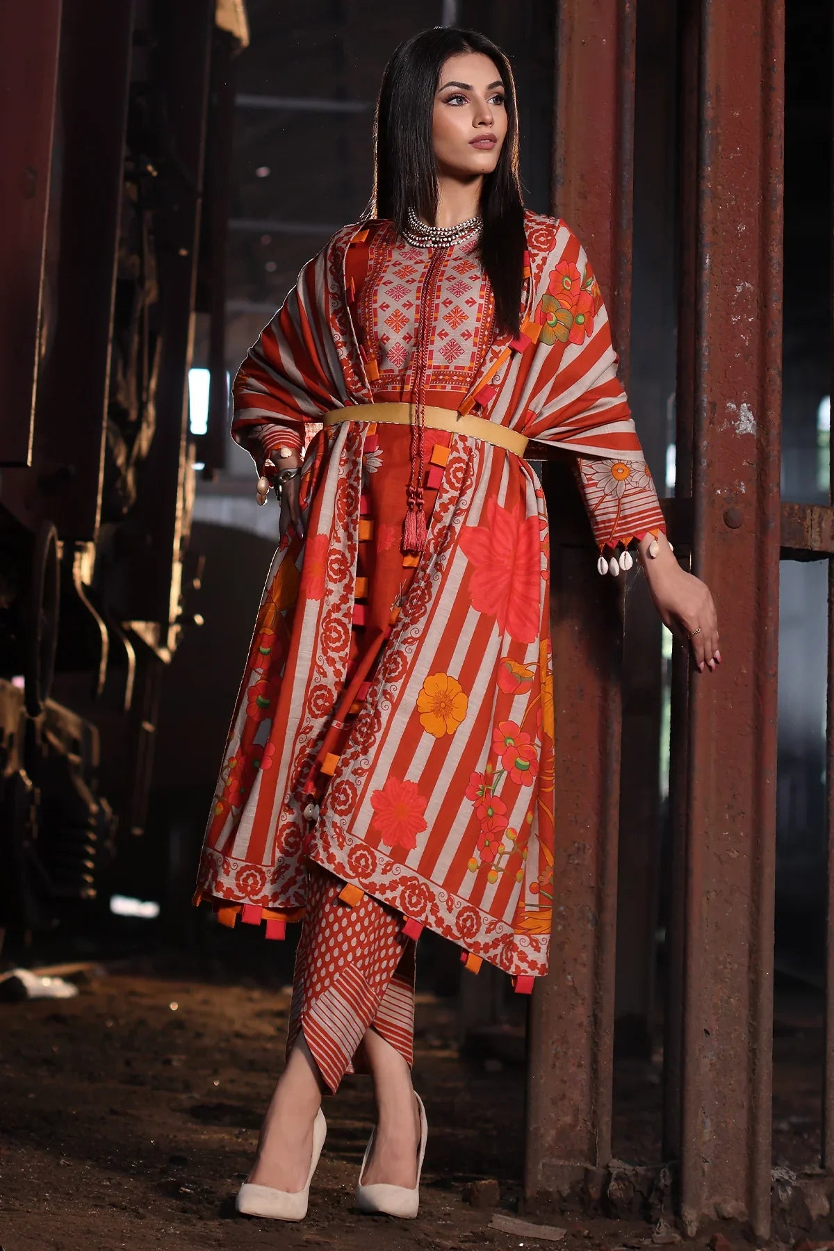 CHARIZMA | C Print Vol 1 Winter '24 | Lebaasonline