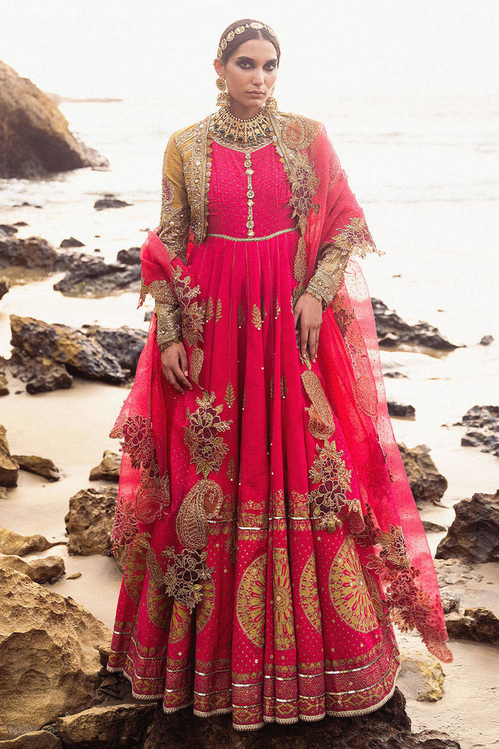 MOHSIN NAVEED RANJHA | GEHRAIYAAN; SHAADI COLLECTION is exclusively available @ lebasonline. We have express shipping of Pakistani Wedding dresses 2023. The Pakistani Suits UK is available in customized at doorstep in UK, USA, Germany, France, Belgium, UAE, Dubai from lebaasonline in SALE price ! 