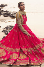Load image into Gallery viewer, MOHSIN NAVEED RANJHA | GEHRAIYAAN; SHAADI COLLECTION is exclusively available @ lebasonline. We have express shipping of Pakistani Wedding dresses 2023. The Pakistani Suits UK is available in customized at doorstep in UK, USA, Germany, France, Belgium, UAE, Dubai from lebaasonline in SALE price ! 