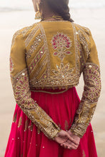 Load image into Gallery viewer, MOHSIN NAVEED RANJHA | GEHRAIYAAN; SHAADI COLLECTION is exclusively available @ lebasonline. We have express shipping of Pakistani Wedding dresses 2023. The Pakistani Suits UK is available in customized at doorstep in UK, USA, Germany, France, Belgium, UAE, Dubai from lebaasonline in SALE price ! 