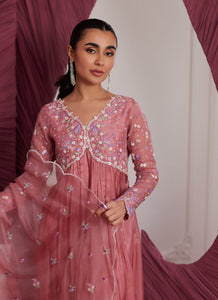 FARAH TALIB AZIZ | LUNA EID '25 Pakistani designer suits is available @lebaasonline. We have various Pakistani Bridal dresses online available in brands such as Mari B, Imrozia, Suffuse pret 2025 is best for evening/party wear. Get express shipping in UK, USA, France, Belgium from Lebaasonline in Pakistani SALE