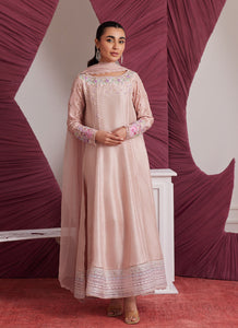 FARAH TALIB AZIZ | LUNA EID '25 Pakistani designer suits is available @lebaasonline. We have various Pakistani Bridal dresses online available in brands such as Mari B, Imrozia, Suffuse pret 2025 is best for evening/party wear. Get express shipping in UK, USA, France, Belgium from Lebaasonline in Pakistani SALE