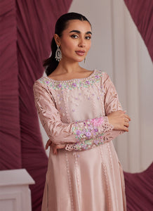 FARAH TALIB AZIZ | LUNA EID '25 Pakistani designer suits is available @lebaasonline. We have various Pakistani Bridal dresses online available in brands such as Mari B, Imrozia, Suffuse pret 2025 is best for evening/party wear. Get express shipping in UK, USA, France, Belgium from Lebaasonline in Pakistani SALE