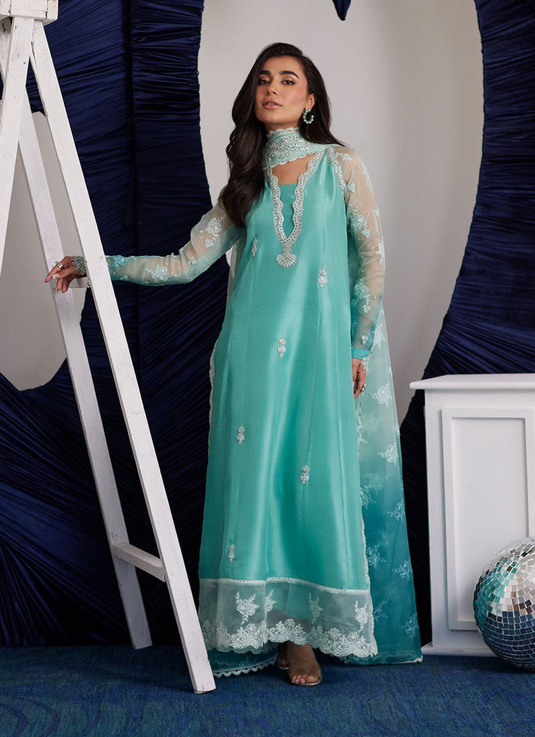 FARAH TALIB AZIZ | LUNA EID '25 Pakistani designer suits is available @lebaasonline. We have various Pakistani Bridal dresses online available in brands such as Mari B, Imrozia, Suffuse pret 2025 is best for evening/party wear. Get express shipping in UK, USA, France, Belgium from Lebaasonline in Pakistani SALE