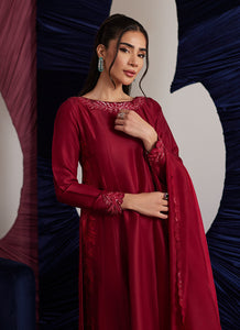 FARAH TALIB AZIZ | LUNA EID '25 Pakistani designer suits is available @lebaasonline. We have various Pakistani Bridal dresses online available in brands such as Mari B, Imrozia, Suffuse pret 2025 is best for evening/party wear. Get express shipping in UK, USA, France, Belgium from Lebaasonline in Pakistani SALE