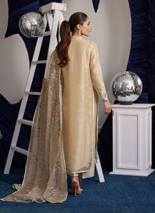 FARAH TALIB AZIZ | LUNA EID '25 Pakistani designer suits is available @lebaasonline. We have various Pakistani Bridal dresses online available in brands such as Mari B, Imrozia, Suffuse pret 2025 is best for evening/party wear. Get express shipping in UK, USA, France, Belgium from Lebaasonline in Pakistani SALE