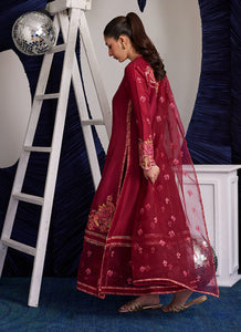 FARAH TALIB AZIZ | LUNA EID '25 Pakistani designer suits is available @lebaasonline. We have various Pakistani Bridal dresses online available in brands such as Mari B, Imrozia, Suffuse pret 2025 is best for evening/party wear. Get express shipping in UK, USA, France, Belgium from Lebaasonline in Pakistani SALE