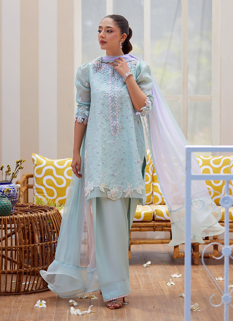 FARAH TALIB AZIZ | TARA LUXE II '25 Pakistani designer suits is available @lebaasonline. We have various Pakistani Bridal dresses online available in brands such as Mari B, Imrozia, Suffuse pret 2025 is best for evening/party wear. Get express shipping in UK, USA, France, Belgium from Lebaasonline in Pakistani SALE