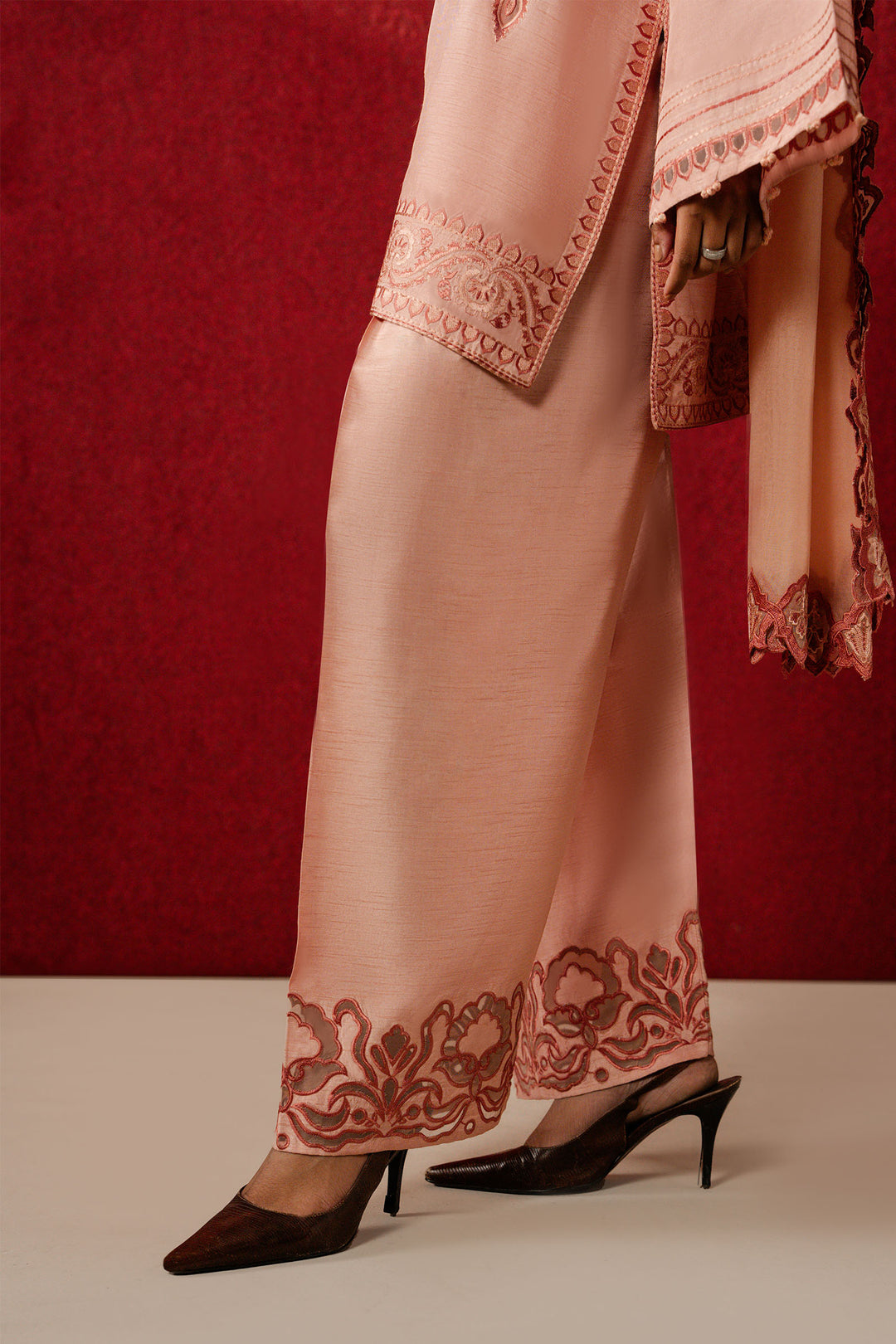 ZAHA | SERAE SILK '25 | ZRW-21521) ROSELYNNE