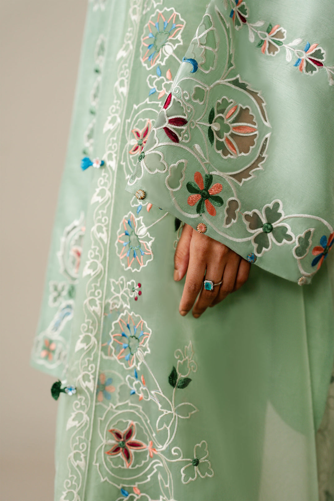 Buy ZAHA | SERAE SILK '25 Online Pakistani designer dresses at Great Price! Available For Next Day Delivery in UK, France & Germany. Zaha dresses created by Khadija Shah from Pakistan & for SALE in the UK, USA, Manchester & London. Book now ready to wear & unstitched at Lebaasonline.
