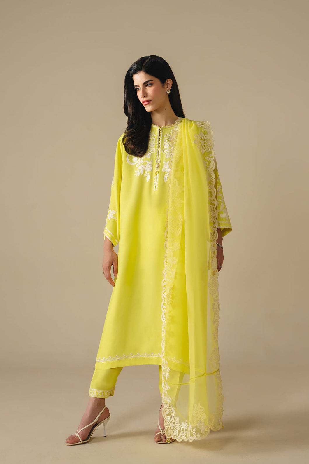 Buy ZAHA | SERAE SILK '25 Online Pakistani designer dresses at Great Price! Available For Next Day Delivery in UK, France & Germany. Zaha dresses created by Khadija Shah from Pakistan & for SALE in the UK, USA, Manchester & London. Book now ready to wear & unstitched at Lebaasonline.