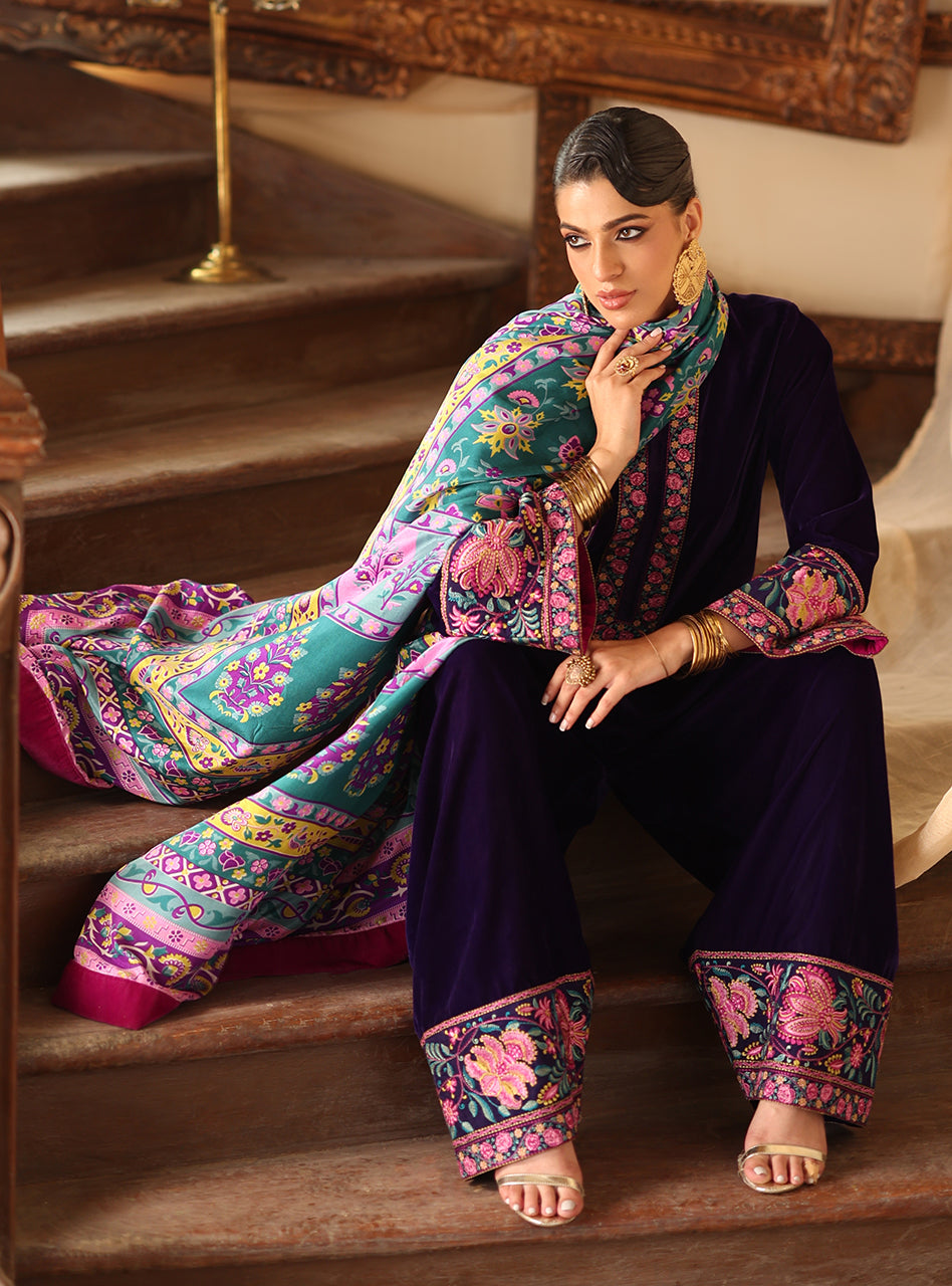 ZAINAB CHOTTANI VELURA VELVET EDIT '25 Velvet salwar kameez UK, Embroidered Collection at our Pakistani Designer Dresses Online Boutique. Pakistani Clothes Online UK- SALE, Zainab Chottani Wedding Suits, Luxury Lawn & Bridal Wear & Ready Made Suits for Pakistani Party Wear UK on Discount Price