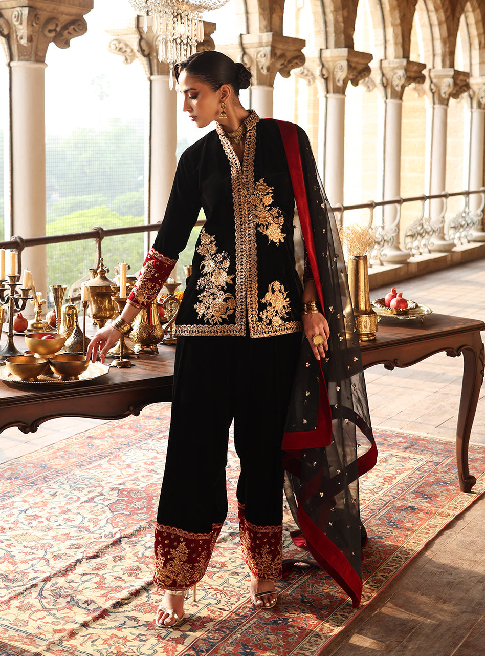 ZAINAB CHOTTANI VELURA VELVET EDIT '25 Velvet salwar kameez UK, Embroidered Collection at our Pakistani Designer Dresses Online Boutique. Pakistani Clothes Online UK- SALE, Zainab Chottani Wedding Suits, Luxury Lawn & Bridal Wear & Ready Made Suits for Pakistani Party Wear UK on Discount Price