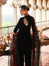 Load image into Gallery viewer, ZAINAB CHOTTANI VELURA VELVET EDIT &#39;25 Velvet salwar kameez UK, Embroidered Collection at our Pakistani Designer Dresses Online Boutique. Pakistani Clothes Online UK- SALE, Zainab Chottani Wedding Suits, Luxury Lawn &amp; Bridal Wear &amp; Ready Made Suits for Pakistani Party Wear UK on Discount Price