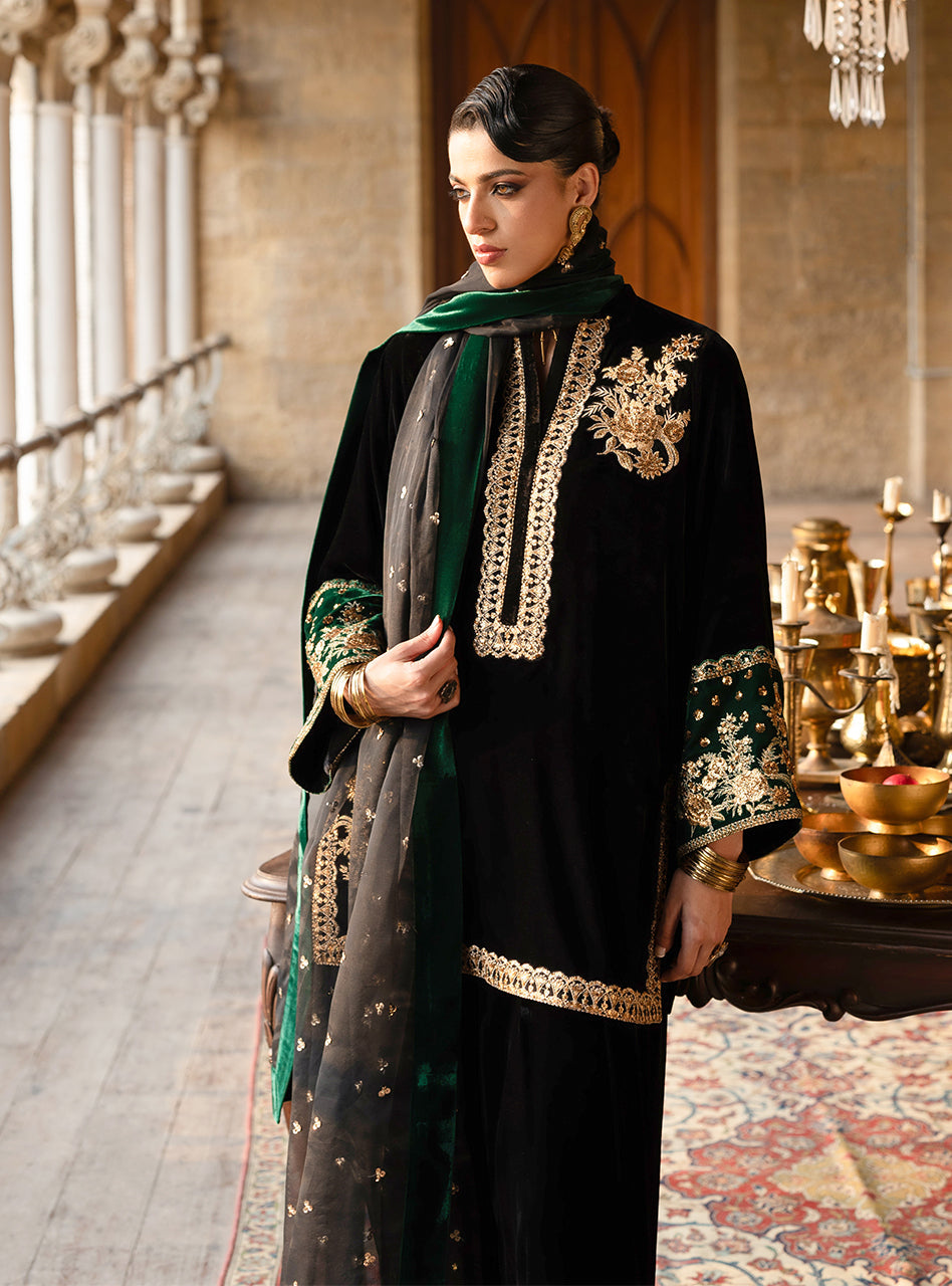 ZAINAB CHOTTANI VELURA VELVET EDIT '25 Velvet salwar kameez UK, Embroidered Collection at our Pakistani Designer Dresses Online Boutique. Pakistani Clothes Online UK- SALE, Zainab Chottani Wedding Suits, Luxury Lawn & Bridal Wear & Ready Made Suits for Pakistani Party Wear UK on Discount Price