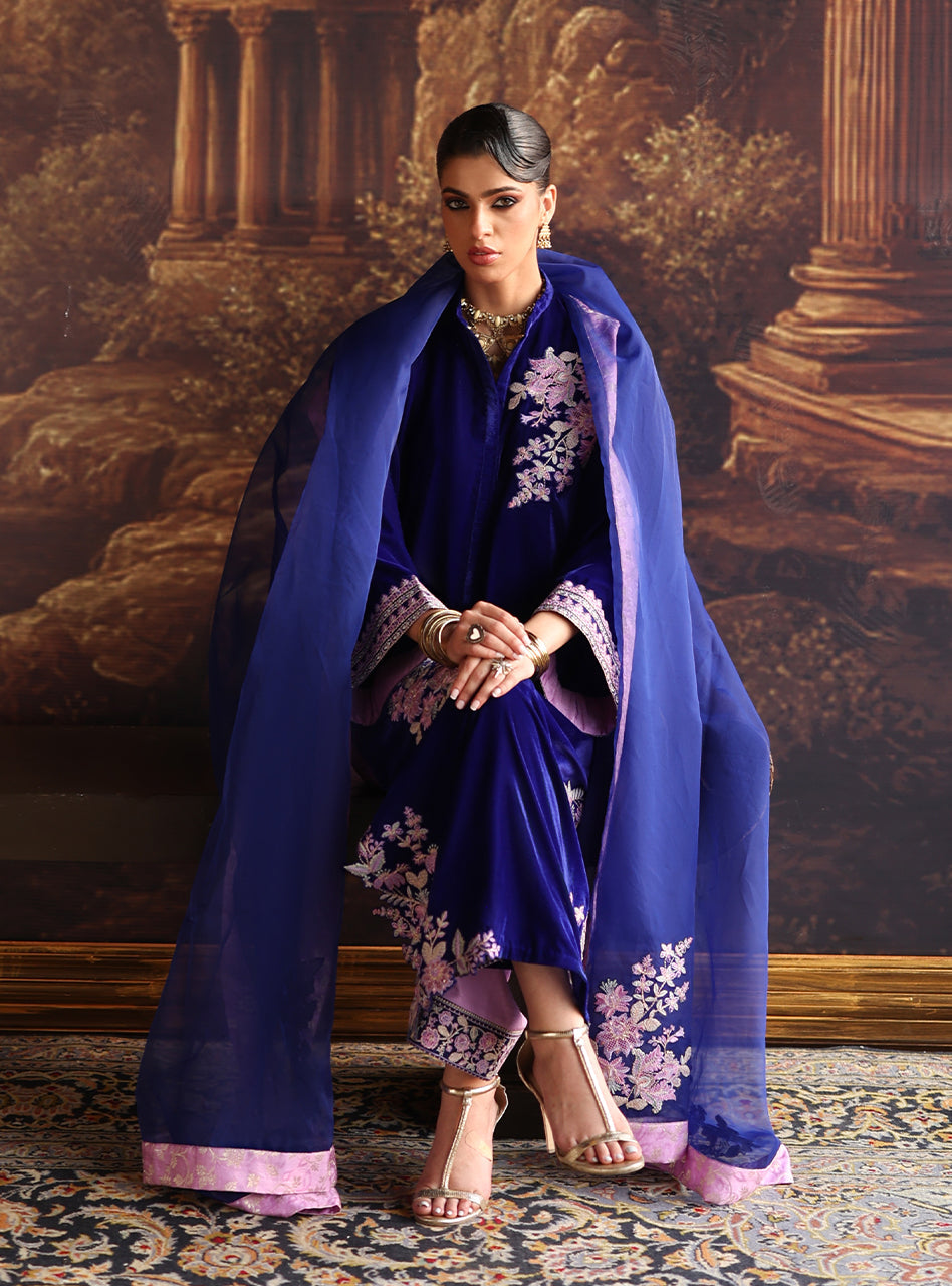 ZAINAB CHOTTANI VELURA VELVET EDIT '25 Velvet salwar kameez UK, Embroidered Collection at our Pakistani Designer Dresses Online Boutique. Pakistani Clothes Online UK- SALE, Zainab Chottani Wedding Suits, Luxury Lawn & Bridal Wear & Ready Made Suits for Pakistani Party Wear UK on Discount Price