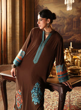 Load image into Gallery viewer, ZAINAB CHOTTANI VELURA VELVET EDIT &#39;25 Velvet salwar kameez UK, Embroidered Collection at our Pakistani Designer Dresses Online Boutique. Pakistani Clothes Online UK- SALE, Zainab Chottani Wedding Suits, Luxury Lawn &amp; Bridal Wear &amp; Ready Made Suits for Pakistani Party Wear UK on Discount Price