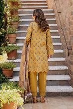 Load image into Gallery viewer, Buy Afrozeh | Damask the holiday edit&#39;25  exclusive collection of Afrozeh | Meharbano WEDDING COLLECTION 2025 from our website. We have various PAKISTANI DRESSES ONLINE IN UK,Afrozeh . Get your unstitched or customized PAKISATNI BOUTIQUE IN UK, USA, FRACE , QATAR, DUBAI from Lebaasonline @SALE