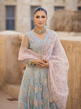 Load image into Gallery viewer, ZAINAB CHOTTANI WEDDING FESTIVE &#39;23 salwar kameez UK, Embroidered Collection at our Pakistani Designer Dresses Online Boutique. Pakistani Clothes Online UK- SALE, Zainab Chottani Wedding Suits, Luxury Lawn &amp; Bridal Wear &amp; Ready Made Suits for Pakistani Party Wear UK on Discount Price