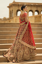Load image into Gallery viewer, Buy Erum Khan | JAHAN VOL II LUXURY EMBROIDERED  WEDDING COLLECTION 2023 from our website. We have various PAKISTANI DRESSES ONLINE IN UK. Get your unstitched or customized PAKISATNI BOUTIQUE IN UK, USA, FRACE , QATAR, DUBAI from Lebaasonline @ SALE