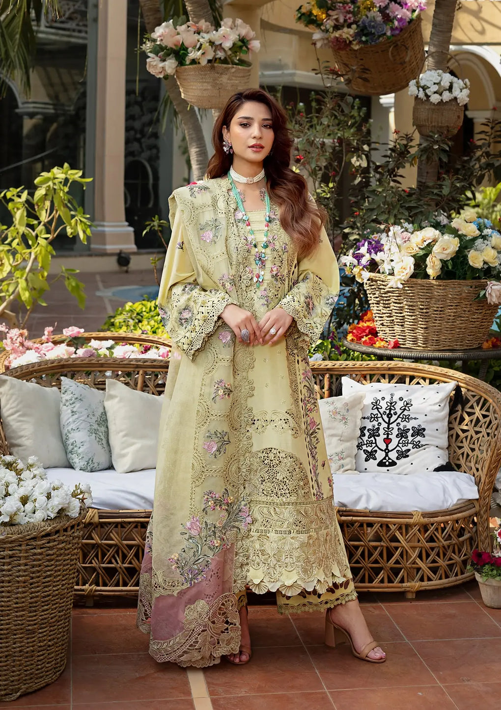 Elaf Luxury Lawn '25 PAKISTANI BRIDAL DRESSE & READY MADE PAKISTANI CLOTHES UK. Designer Collection Original & Stitched. Buy READY MADE PAKISTANI CLOTHES UK, Pakistani BRIDAL DRESSES & PARTY WEAR OUTFITS AT LEBAASONLINE. Next Day Delivery in the UK, USA, France, Dubai, London & Manchester 