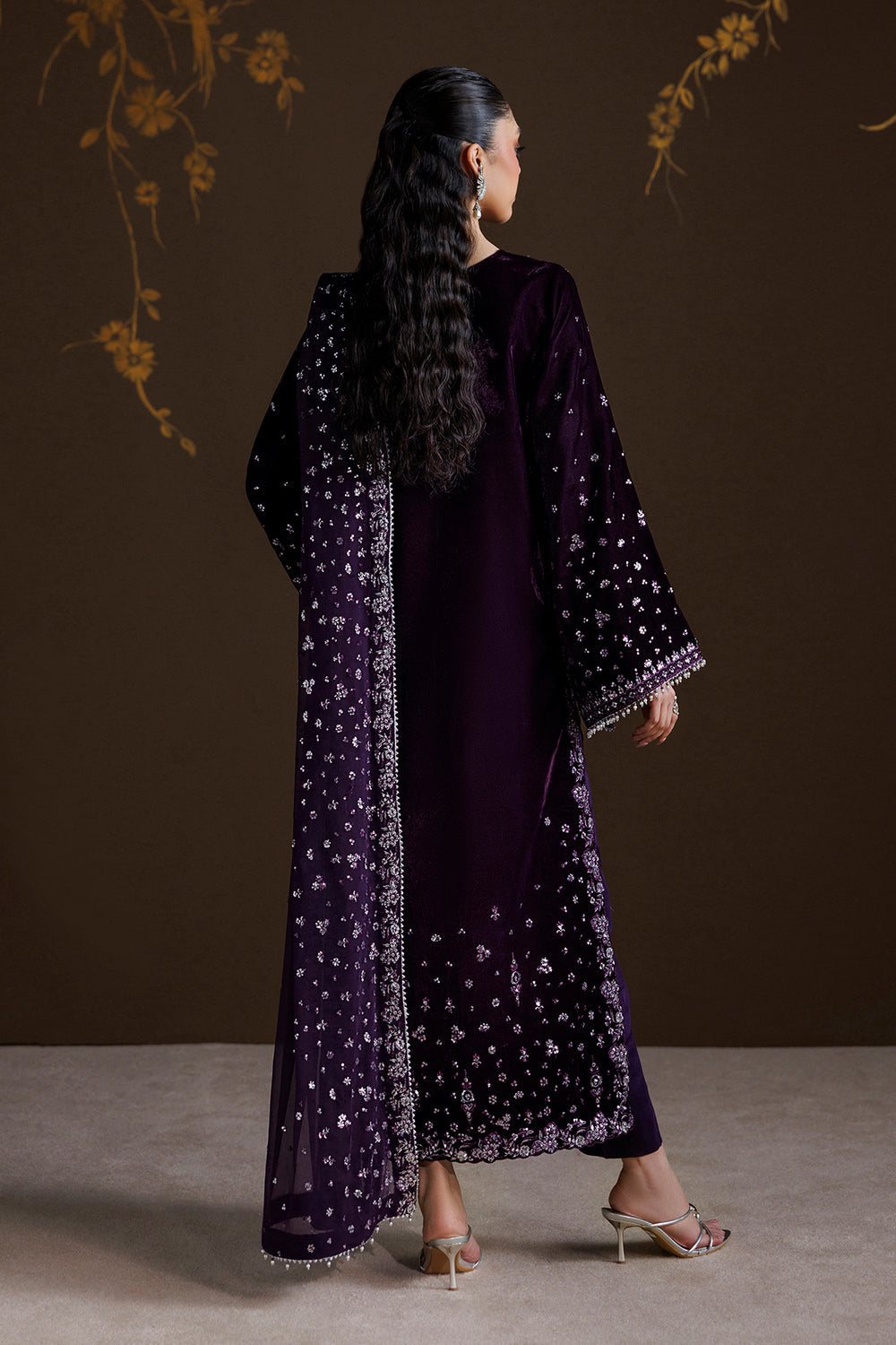 Baroque Collection'26 | EMBROIDERED VELVET UF-4546