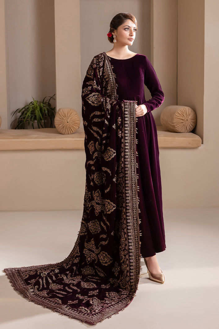 Buy BAROQUE | EMBROIDERED VELVET SHAWL 2023, Pakistani Designer Shawl with discount code and sale price. Shop Pakistani Clothes Online UK- BAROQUE Chiffon for Wedding, Luxury Lawn 2023 Embroidered Chiffon, Velvet Suits, Winter dresses & Bridal Wear & Ready Made Suits for Pakistani Party Wear UK and USA at LebaasOnline.