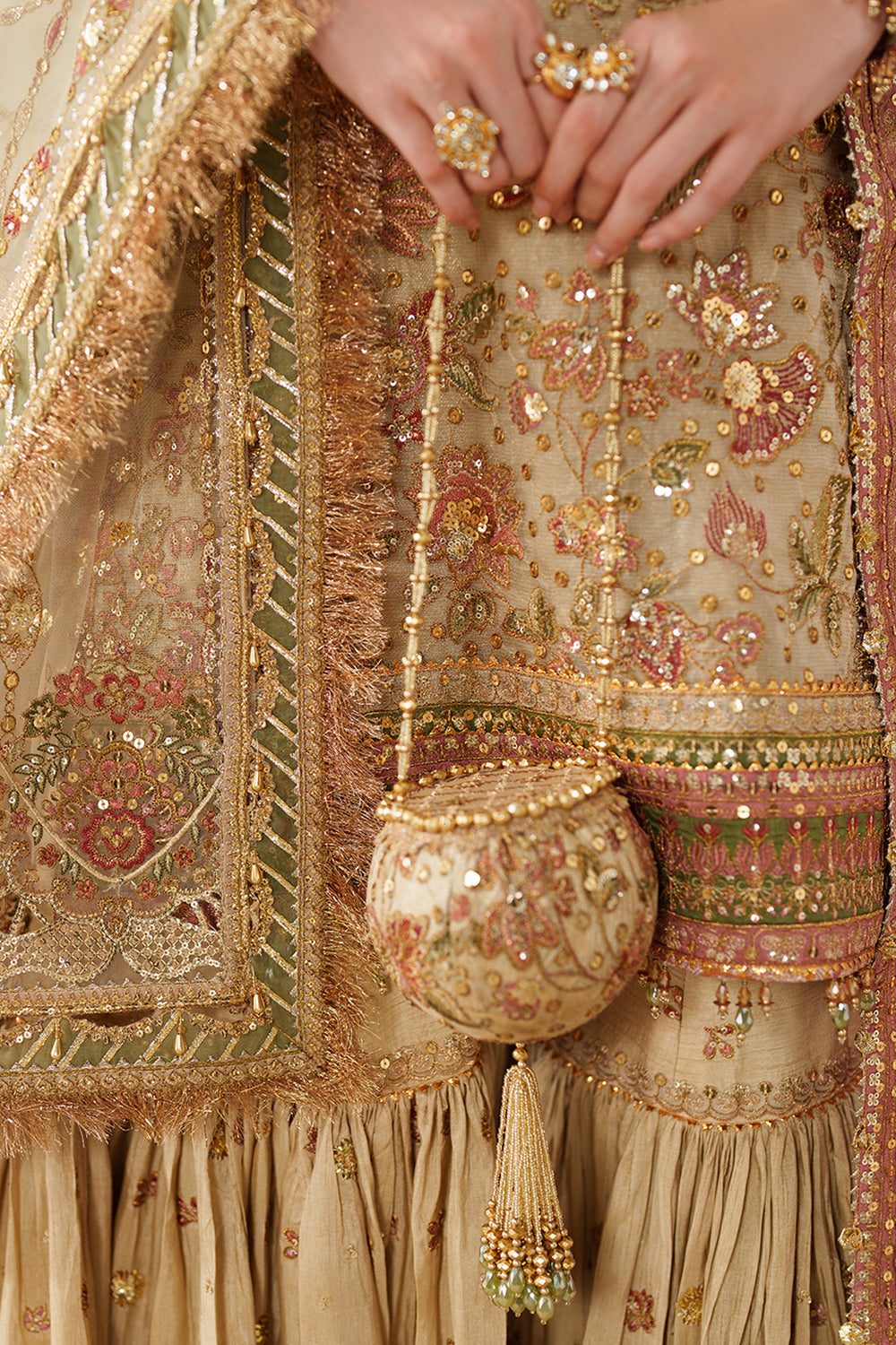 Buy Baroque Chantelle 2025 Chiffon from Lebaasonline Pakistani Clothes Stockist in UK @ best price- SALE ! Shop Baroque Chantelle ‘25, Baroque PK Summer Suits, Pakistani Clothes Online UK for Wedding, Party & Bridal Wear. Indian & Pakistani Summer Dresses by BAROQUE in the UK & USA at LebaasOnline.