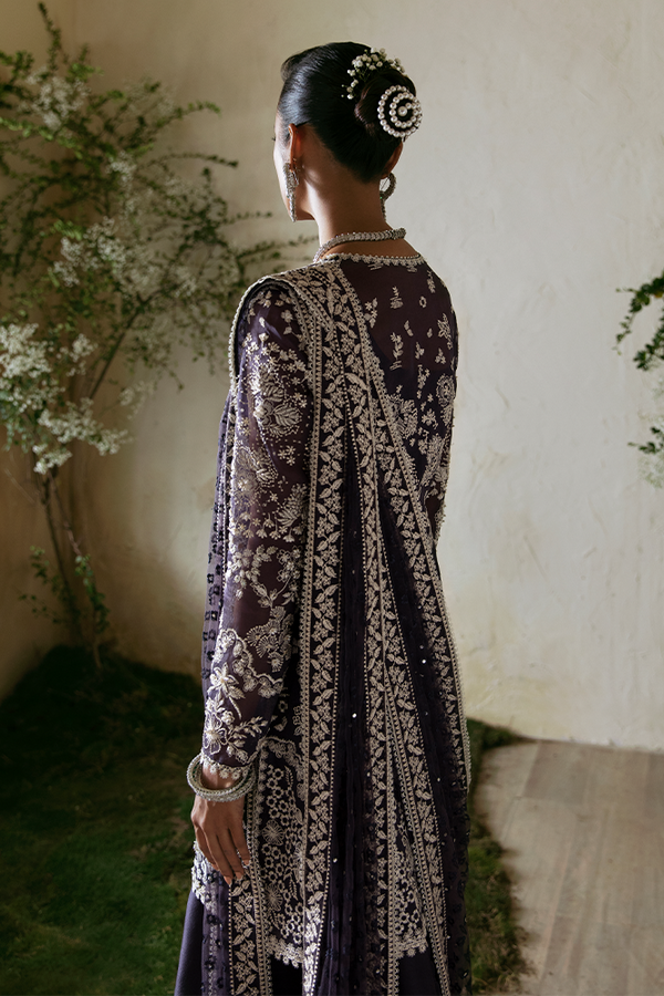 SUFFUSE | FREESHIA RTW '23 Suffuse by Sana Yasir Luxury Wedding Pakistani fashion brand with signature floral patterns, intricate aesthetics and glittering embellishments. Shop Now Suffuse Casual Pret, Suffuse Luxury Collection & Bridal Dresses 23 from www.lebaasonline.co.uk on discount price-SALE!