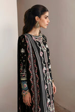 Load image into Gallery viewer, Buy QALAMKAR Q-LINEKARI &#39;24  linen Dress This winter wedding can be beautifully flaunted with our Qalamkar Collection. We have other Pakistani dress IN USA of Maria B Sana Safinaz PAKISTANI BRIDAL DRESS We can deliver unstitched/customized dresses like PAKISTANI BOUTIQUE DRESSES in UK USA from Lebaasonline