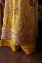 Load image into Gallery viewer, Buy QALAMKAR Q-LINEKARI &#39;24  linen Dress This winter wedding can be beautifully flaunted with our Qalamkar Collection. We have other Pakistani dress IN USA of Maria B Sana Safinaz PAKISTANI BRIDAL DRESS We can deliver unstitched/customized dresses like PAKISTANI BOUTIQUE DRESSES in UK USA from Lebaasonline