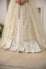 Load image into Gallery viewer, Buy Akbar Aslam | Velora Formal Pret &#39;24  Dress at amazing prices. Buy republic womenswear, casual wear, Maria b lawn 2024 luxury original dresses, fully stitched at UK &amp; USA with extremely fine embroidery, Evening Party wear, Gulal Wedding collection from LebaasOnline - PAKISTANI Clothes SALE’ 24