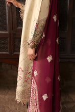 Load image into Gallery viewer, Buy QALAMKAR Q-LINEKARI &#39;24  linen Dress This winter wedding can be beautifully flaunted with our Qalamkar Collection. We have other Pakistani dress IN USA of Maria B Sana Safinaz PAKISTANI BRIDAL DRESS We can deliver unstitched/customized dresses like PAKISTANI BOUTIQUE DRESSES in UK USA from Lebaasonline