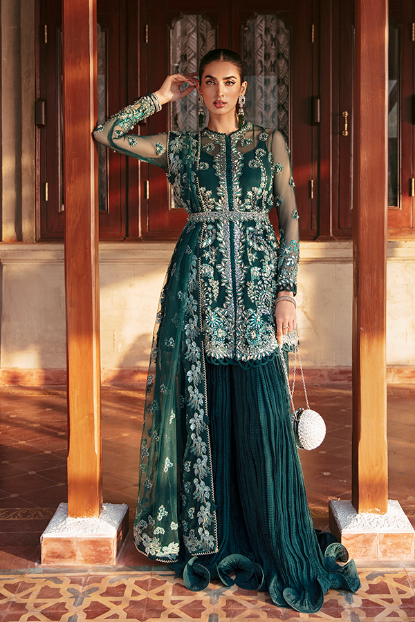 Buy Soraya PK | Lumene RTW '23 WEDDING COLLECTION 2023 from our website. We have various PAKISTANI DRESSES ONLINE IN UK, Soraya PK. Get your unstitched or customized PAKISATNI BOUTIQUE IN UK, USA, FRACE , QATAR, DUBAI from Lebaasonline @SALE