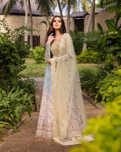 Load image into Gallery viewer, Buy New Faiza Saqlain | Zinnia Luxury Lawn 2025 !!! DESIGNER BRAND BIG SANA SAFINAZ, ASIM JOFA, MARYUM N MARIA HUGE DISCOUNT!! WEB-STORE CLEARANCE, SALE 2024 GIVEAWAYS , BOXING DAY SALE, NEW YEARS SALE 2025!! CHRISTMAS SALE, END OF YEAR SALE, LEBAASONLINE 