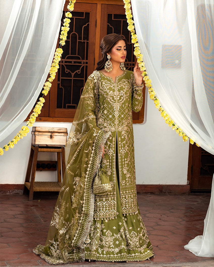 Faiza Saqlain | NIRA – Wedding Festive’23 available at Lebaasonline. The largest stockiest of Dresses in the UK. Shop Maria B Clothes Pakistani wedding. Afrozeh wedding, Faiza Saqlain, Qalamkar Embroidered on discounted price in UK USA Manchester London Australia Belgium UAE France Germany Birmingham on Sale.