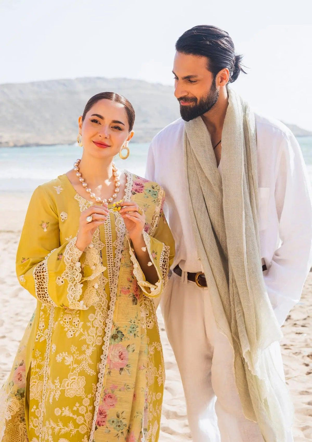 ELAF | HAI KUCH" FESTIVE LAWN 2024 | EHK-02B Nargis - LebaasOnline 