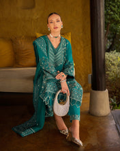 Load image into Gallery viewer, Buy New Faiza Saqlain | Zinnia Luxury Lawn 2025 !!! DESIGNER BRAND BIG SANA SAFINAZ, ASIM JOFA, MARYUM N MARIA HUGE DISCOUNT!! WEB-STORE CLEARANCE, SALE 2024 GIVEAWAYS , BOXING DAY SALE, NEW YEARS SALE 2025!! CHRISTMAS SALE, END OF YEAR SALE, LEBAASONLINE 