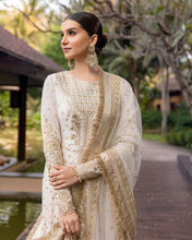 Load image into Gallery viewer, Buy New Faiza Saqlain | Zinnia Luxury Lawn 2025 !!! DESIGNER BRAND BIG SANA SAFINAZ, ASIM JOFA, MARYUM N MARIA HUGE DISCOUNT!! WEB-STORE CLEARANCE, SALE 2024 GIVEAWAYS , BOXING DAY SALE, NEW YEARS SALE 2025!! CHRISTMAS SALE, END OF YEAR SALE, LEBAASONLINE 