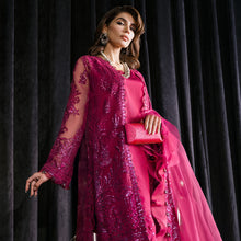 Load image into Gallery viewer, Buy new Afrozeh Starlet | Luxury ’23 SUITS Luxury Collection. This Pakistani Bridal dresses online in USA of Afrozeh La Fuchsia Collection is available our official website. We, the largest stockists of Afrozeh La Fuchsia Maria B Wedding dresses USA Get Wedding dress in USA UK, UAE, France from Lebaasonline.