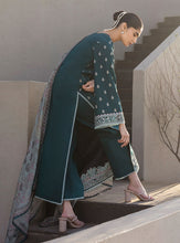 Load image into Gallery viewer, ZAINAB CHOTTANI | TAHRA LAWN &#39;25 salwar kameez UK, Embroidered Collection at our Pakistani Designer Dresses Online Boutique. Pakistani Clothes Online UK- SALE, Zainab Chottani Wedding Suits, Luxury Lawn &amp; Bridal Wear &amp; Ready Made Suits for Pakistani Party Wear UK on Discount Price on Lebaasonline.