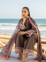 Load image into Gallery viewer, ZAINAB CHOTTANI | TAHRA LAWN &#39;25 salwar kameez UK, Embroidered Collection at our Pakistani Designer Dresses Online Boutique. Pakistani Clothes Online UK- SALE, Zainab Chottani Wedding Suits, Luxury Lawn &amp; Bridal Wear &amp; Ready Made Suits for Pakistani Party Wear UK on Discount Price on Lebaasonline.
