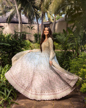 Load image into Gallery viewer, Buy New Faiza Saqlain | Zinnia Luxury Lawn 2025 !!! DESIGNER BRAND BIG SANA SAFINAZ, ASIM JOFA, MARYUM N MARIA HUGE DISCOUNT!! WEB-STORE CLEARANCE, SALE 2024 GIVEAWAYS , BOXING DAY SALE, NEW YEARS SALE 2025!! CHRISTMAS SALE, END OF YEAR SALE, LEBAASONLINE 