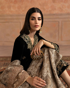 Buy  New Faiza Saqlain | ISMENE !!! DESIGNED BIG SANA SAFINAZ, ASIM JOFA, MARYUM N MARIA HUGE DISCOUNT!! WEB-STORE CLEARANCE, SALE 2025 GIVEAWAYS , BOXING DAY SALE, NEW YEARS SALE 2025!! CHRISTMAS SALE, END OF YEAR SALE, LEBAASONLINE SALE 