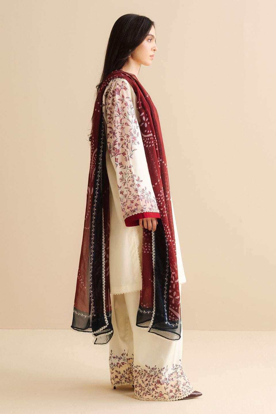 Buy Zara Shahjahan | Coco Prints Edit II 2025 Pakistani Embroidered Clothes For Women at Our Online Designer Boutique UK, Indian & Pakistani Wedding dresses online UK, Asian Clothes UK Jazmin Suits USA, Baroque Chiffon Collection 2025 & Eid Collection Outfits in USA on express shipping available @ Lebaasonline.