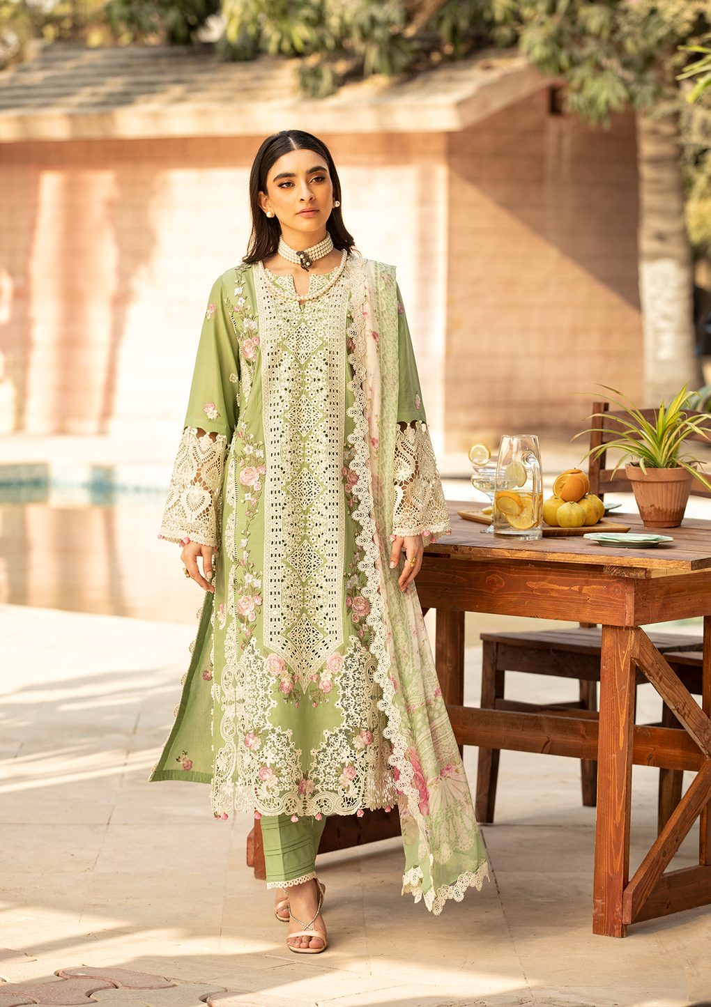 Elaf Luxury Lawn '25 PAKISTANI BRIDAL DRESSE & READY MADE PAKISTANI CLOTHES UK. Designer Collection Original & Stitched. Buy READY MADE PAKISTANI CLOTHES UK, Pakistani BRIDAL DRESSES & PARTY WEAR OUTFITS AT LEBAASONLINE. Next Day Delivery in the UK, USA, France, Dubai, London & Manchester 