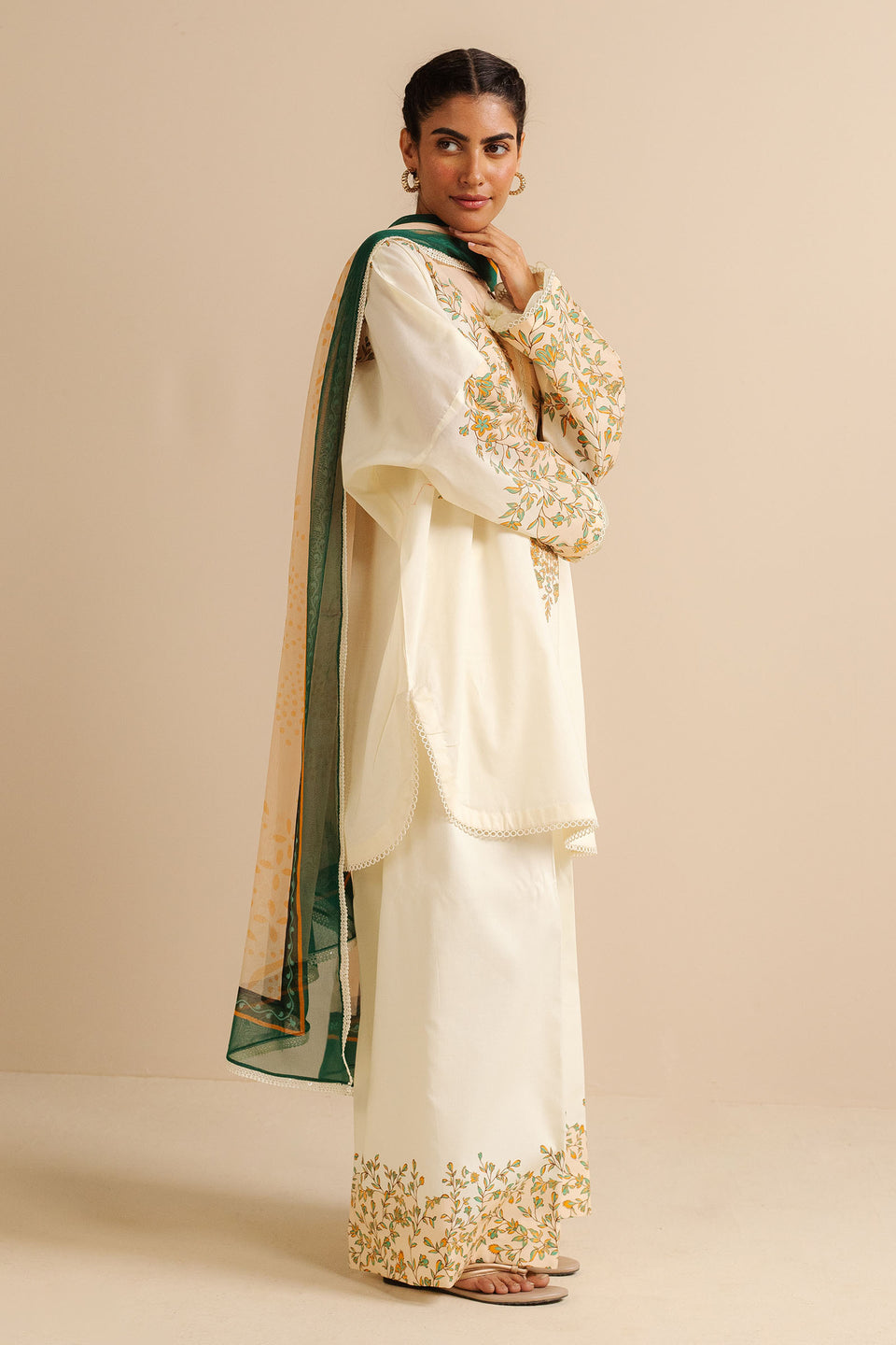 Buy Zara Shahjahan | Coco Prints Edit II 2025 Pakistani Embroidered Clothes For Women at Our Online Designer Boutique UK, Indian & Pakistani Wedding dresses online UK, Asian Clothes UK Jazmin Suits USA, Baroque Chiffon Collection 2025 & Eid Collection Outfits in USA on express shipping available @ Lebaasonline.