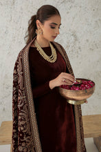 Load image into Gallery viewer, Buy BAROQUE | EMBROIDERED VELVET SHAWL 2023, Pakistani Designer Shawl with discount code and sale price. Shop Pakistani Clothes Online UK- BAROQUE Chiffon for Wedding, Luxury Lawn 2023 Embroidered Chiffon, Velvet Suits, Winter dresses &amp; Bridal Wear &amp; Ready Made Suits for Pakistani Party Wear UK and USA at LebaasOnline.