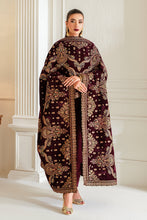 Load image into Gallery viewer, Buy Baroque Pakistani Designer Embroidered Velvet Shawl with discount code and sale price. Shop Pakistani Clothes Online UK- BAROQUE Chiffon for Wedding, Luxury Lawn 2022 Embroidered Chiffon, Velvet Suits, Winter dresses &amp; Bridal Wear &amp; Ready Made Suits for Pakistani Party Wear UK and USA at LebaasOnline.
