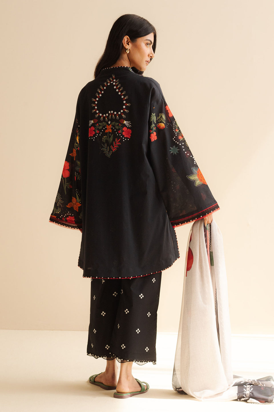 Buy Zara Shahjahan | Coco Prints Edit II 2025 Pakistani Embroidered Clothes For Women at Our Online Designer Boutique UK, Indian & Pakistani Wedding dresses online UK, Asian Clothes UK Jazmin Suits USA, Baroque Chiffon Collection 2025 & Eid Collection Outfits in USA on express shipping available @ Lebaasonline.